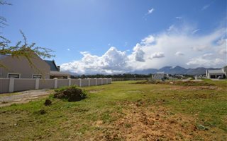 526 m² Land available in Admirals Park
