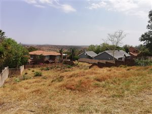 821 m² Land available in Sterrewag