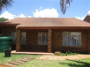 2 Bed House in Mookgophong (Naboomspruit)