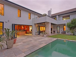 5 Bed House in Kanonberg