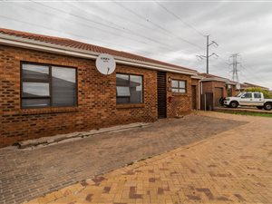 3 Bed House in Brackenfell Central