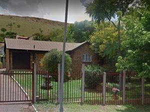 4 Bed House in Suiderberg