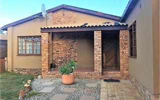3 Bedroom House in Fish Hoek