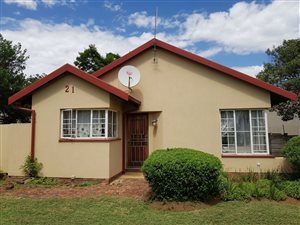 3 Bed House in Bloubosrand