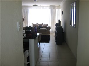 2 Bed Townhouse in Elspark