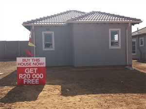 3 Bed House in Lotus Gardens