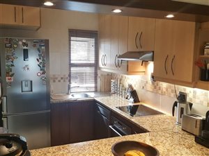 2 Bed Apartment in Morningside Manor
