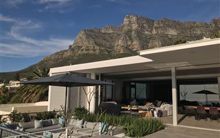 5 Bedroom House in Camps Bay