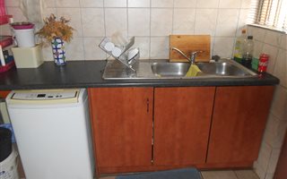 2 Bedroom Townhouse in Rensburg