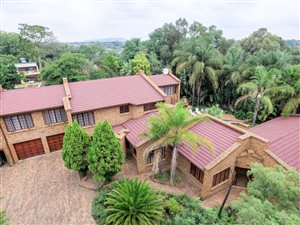 6 Bed House in Ferndale