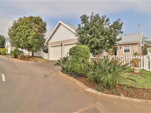 3 Bed Townhouse in Caledon Estate