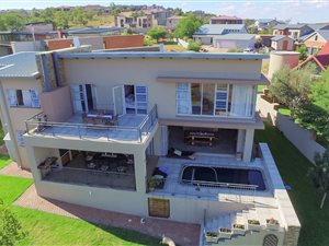 4 Bed House in Cashan