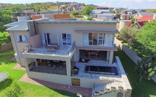 4 Bedroom House in Cashan