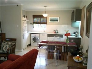 2 Bed Townhouse in Douglasdale