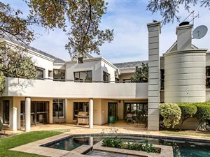 4 Bed House in Kyalami Estate