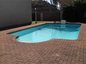 3 Bed Apartment in Freeland Park