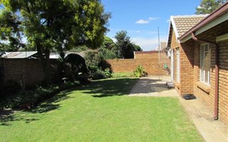 3 Bedroom Townhouse in Petersfield