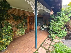 5 Bed House in Dalpark