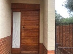 3 Bed Duplex in Mooikloof Equestrian Estate