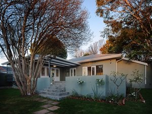 3 Bed House in Parktown North