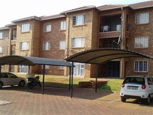 1 Bed Flat in Karen Park