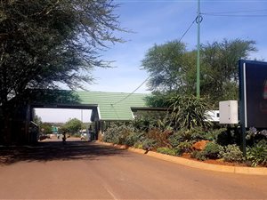 1 ha Land available in Mooikloof Equestrian Estate