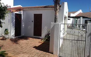 3 Bedroom House in Humewood