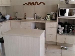 Studio apartment in Orchards