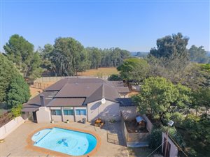 4 Bed House in Henley on Klip