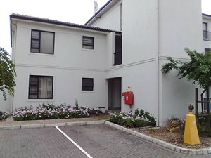 2 Bed Apartment in Durbanville Central