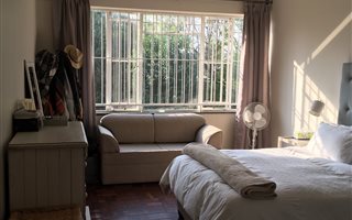 2 Bedroom Apartment in Waverley