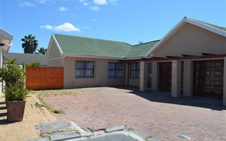 3 Bedroom House in Rouxville