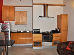 1 Bed Apartment in Hurlingham Manor