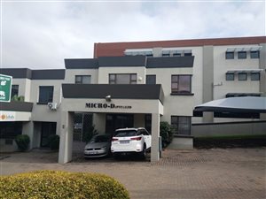 260 m² Office Space in Woodmead