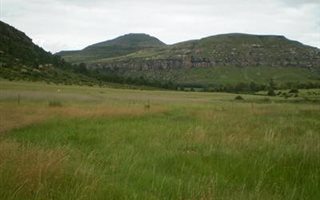 770 m² Land available in Fouriesburg