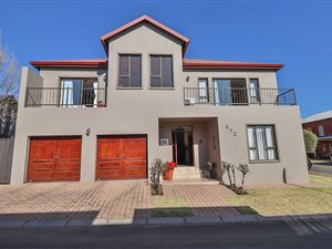 4 Bed House in Heritage Hill