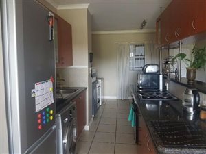2 Bed Apartment in Umhlanga Rocks