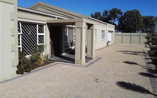 5 Bedroom House in Philippi