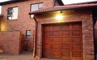 3 Bedroom Townhouse in Willow Park Manor