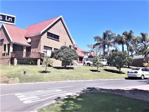 3 Bed House in Panorama