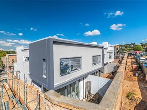 3 Bed Townhouse in Hurlingham