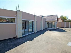 Office space in Kempton Park Central