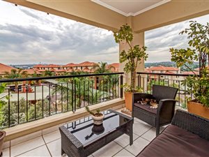 2 Bed Apartment in Sunninghill
