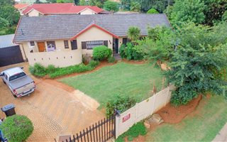 2 Bedroom House in Witpoortjie