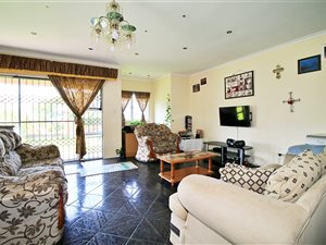 4 Bed House in Park Rynie