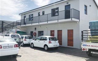 54 m² Commercial space in Strand Central
