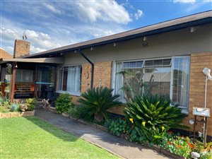3 Bed House in Kempton Park Central