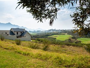 833 m² Land available in Kingswood Golf Estate