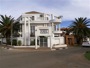 35 Bed House in Mapetla