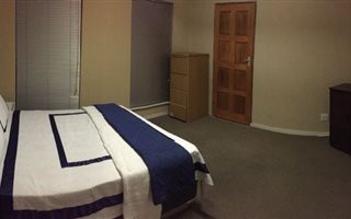 1 Bedroom Apartment in Bordeaux